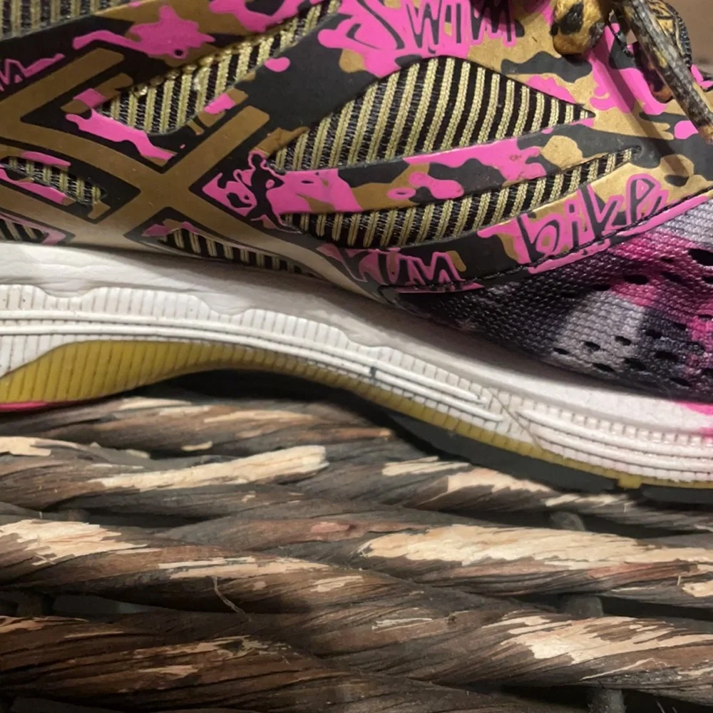 ASICS GEL-Noosa Tri 10 Gold Ribbon Running Shoes, Size 6 T5M9N - Picture 10 of 13